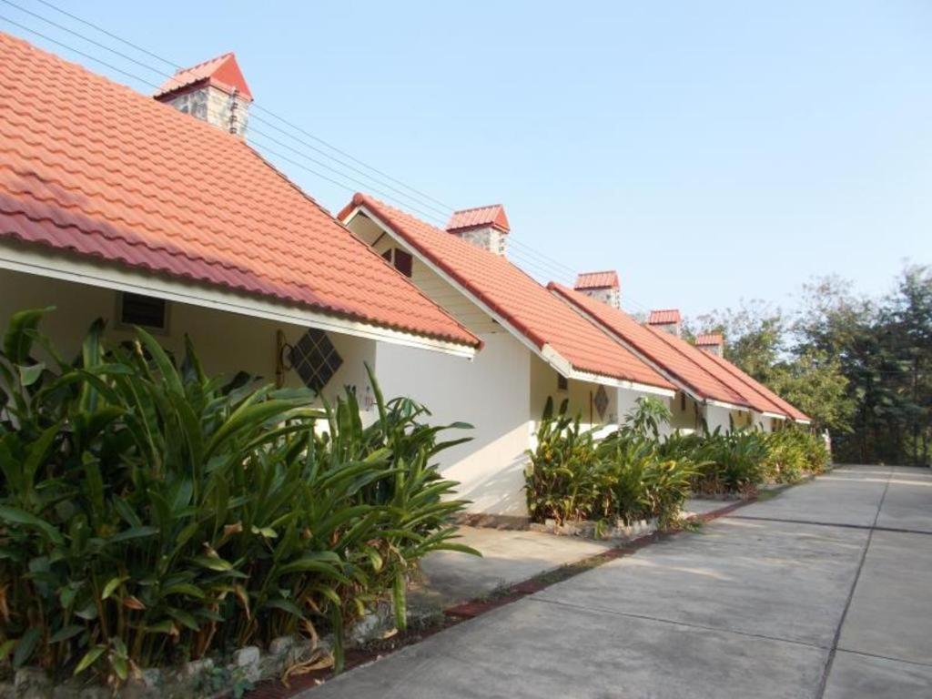 Ratchapreuk Resort Kalasin Eksteriør bilde
